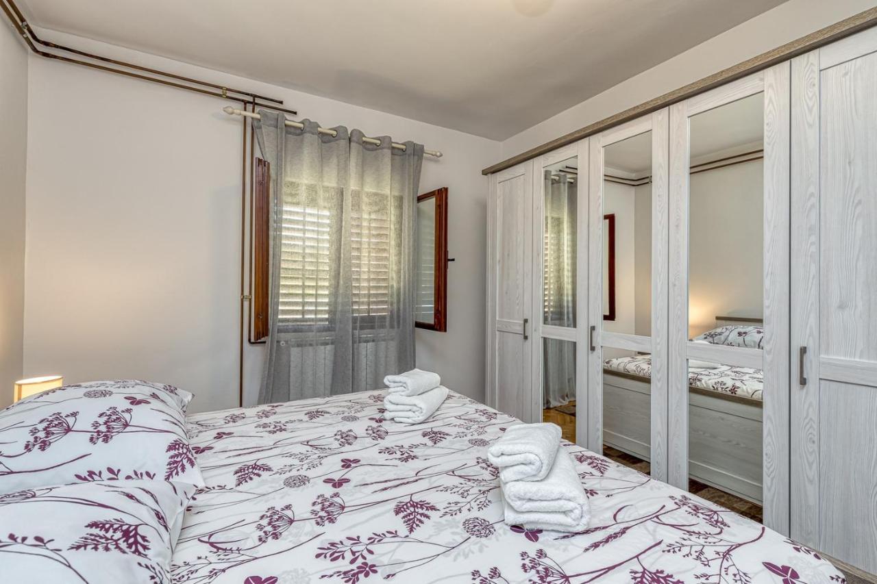 Apartament Emanuela With Private Pool Loborika Zewnętrze zdjęcie