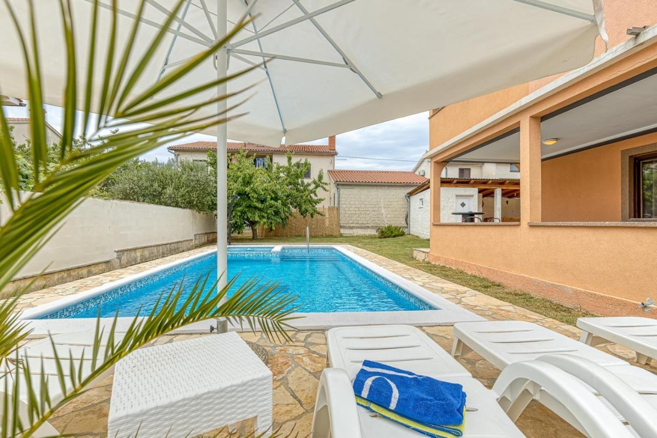 Apartament Emanuela With Private Pool Loborika Zewnętrze zdjęcie